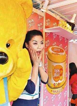 胡杏兒借吳君如公開戀情踢爆陳豪假分手(圖)
