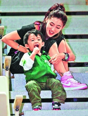 ֥ſO LucasעҪM(jn)ʘ(l)Ȧ